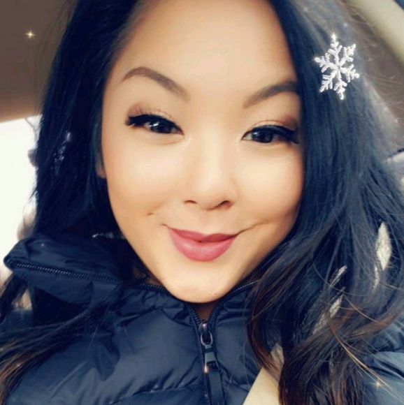 Meet your Posher, Tiffany - Picture 1 of 1